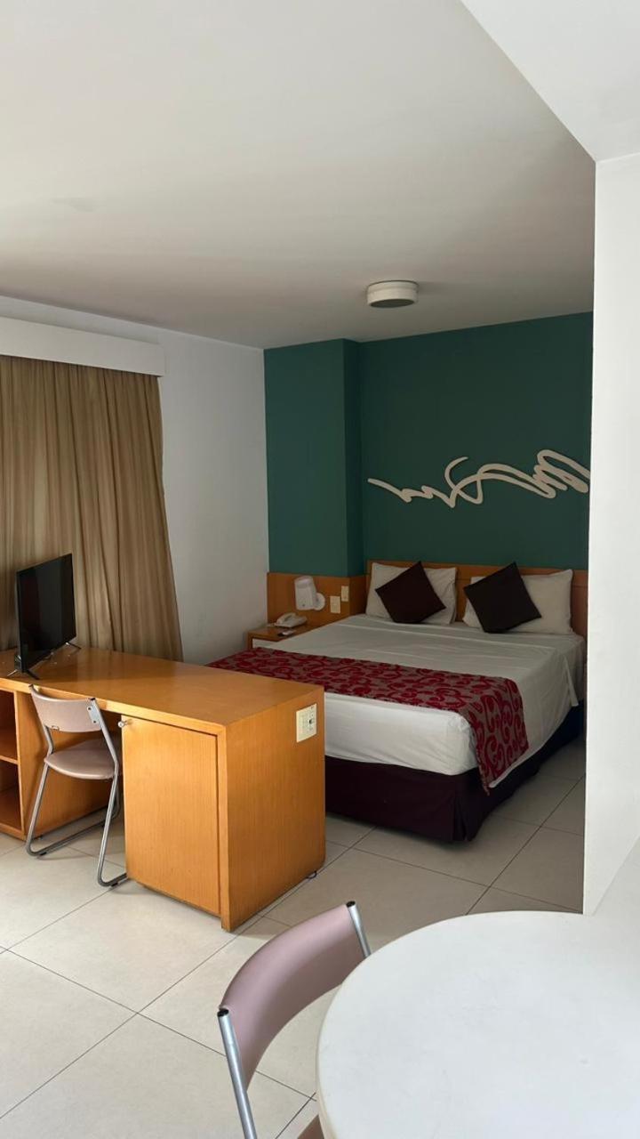 Praia Do Canto Apart 1304 Apartamento